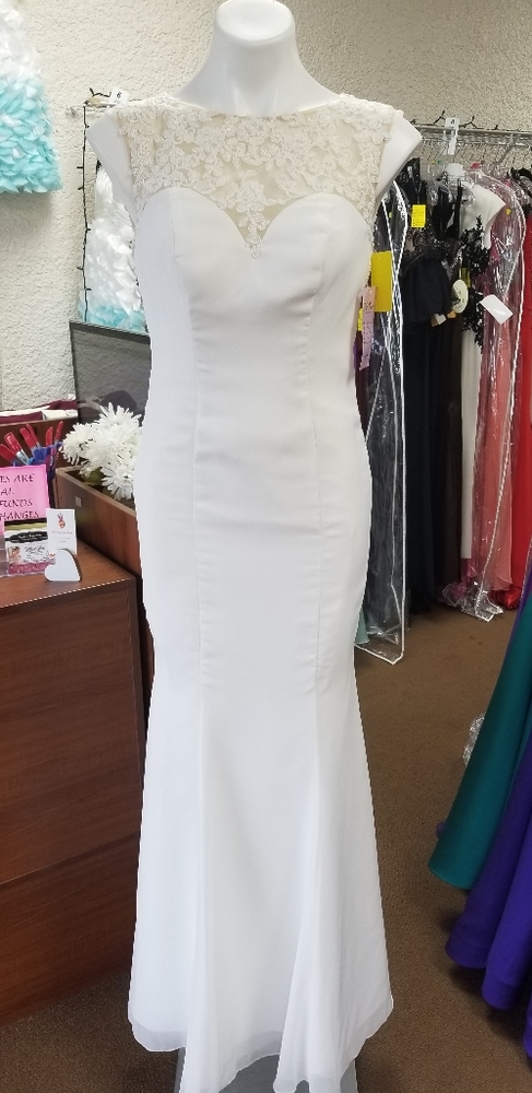DaVinci White Mermaid Dress